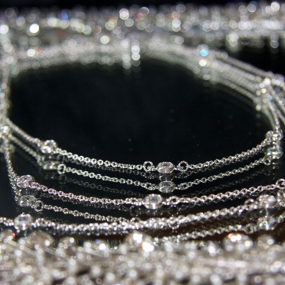 Triple lines sits perfectly White Topaz Necklace - Picture 2 of 4